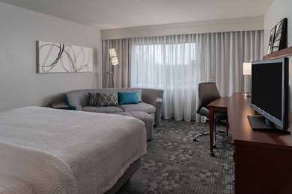 SONESTA SELECT CHATTANOOGA AT 7