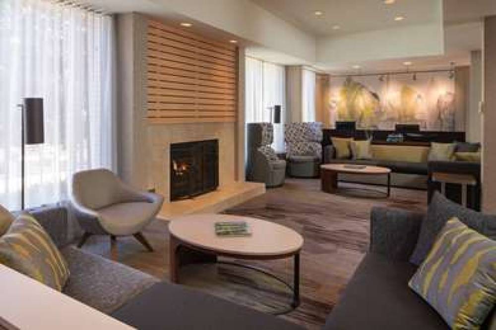 SONESTA SELECT CHATTANOOGA AT 1