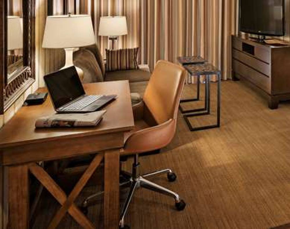 SONESTA SUITES SCOTTSDALE 10