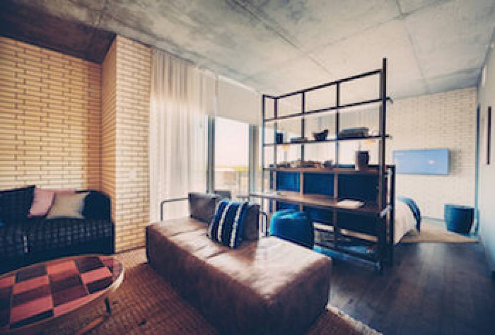 South Congress Hotel 8