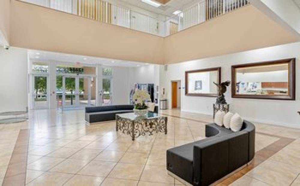 South River Suites Hotel 9