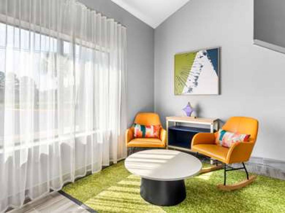SPARK BY HILTON AUGUSTA 10