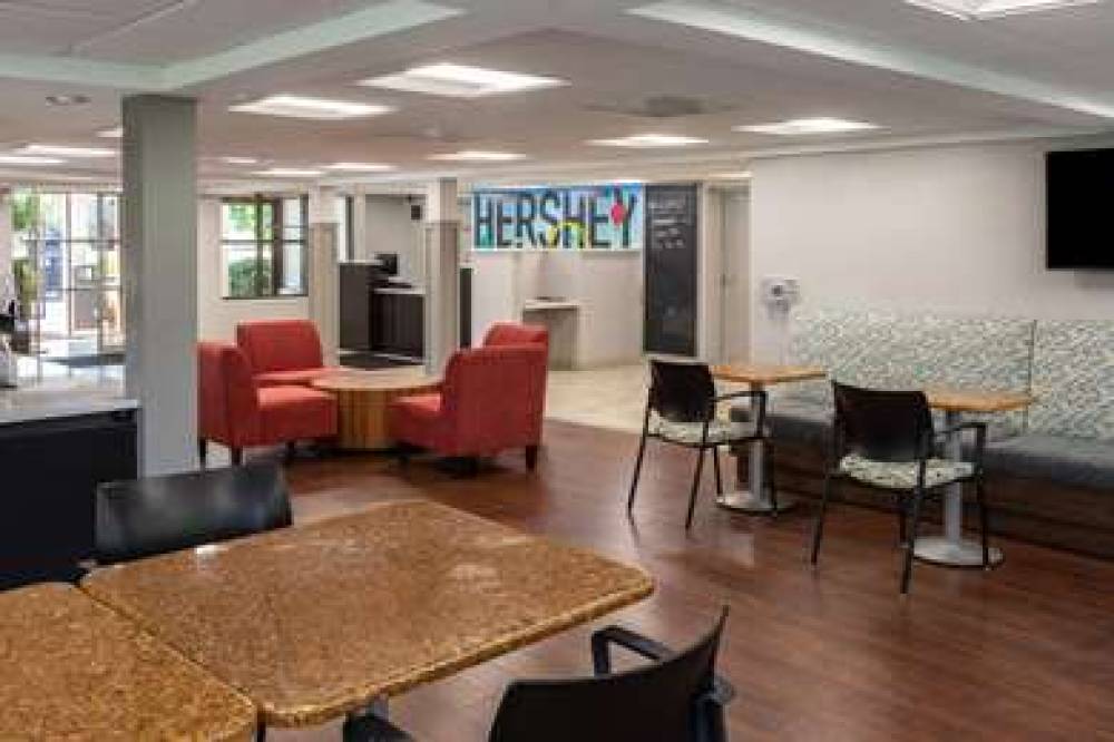 SPARK BY HILTON HUMMELSTOWN HERSHEY 6