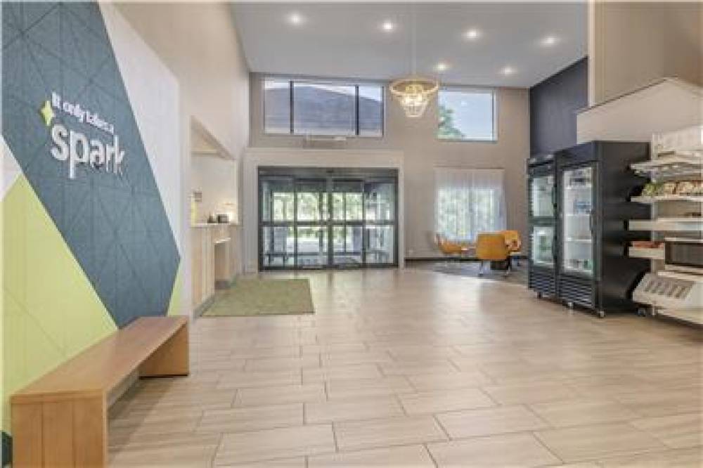 SPARK BY HILTON LA CROSSE ONALASKA 9