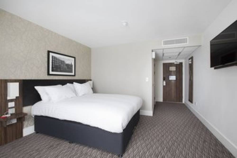 SPRING RIVER MARSTONS INNS 5