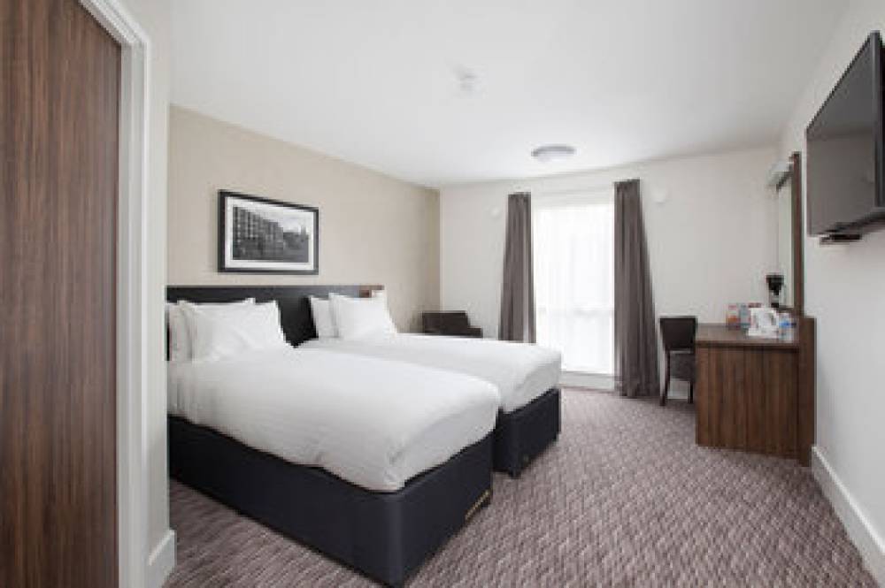 SPRING RIVER MARSTONS INNS 6
