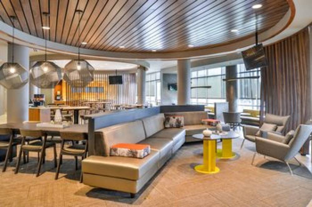 SpringHill Suites By Marriott Ashburn Dulles North 4