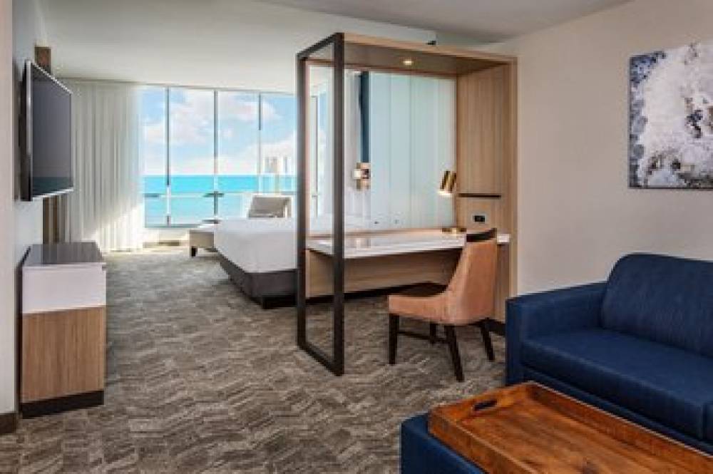 SpringHill Suites By Marriott Boston Logan Airport Revere Beach 8