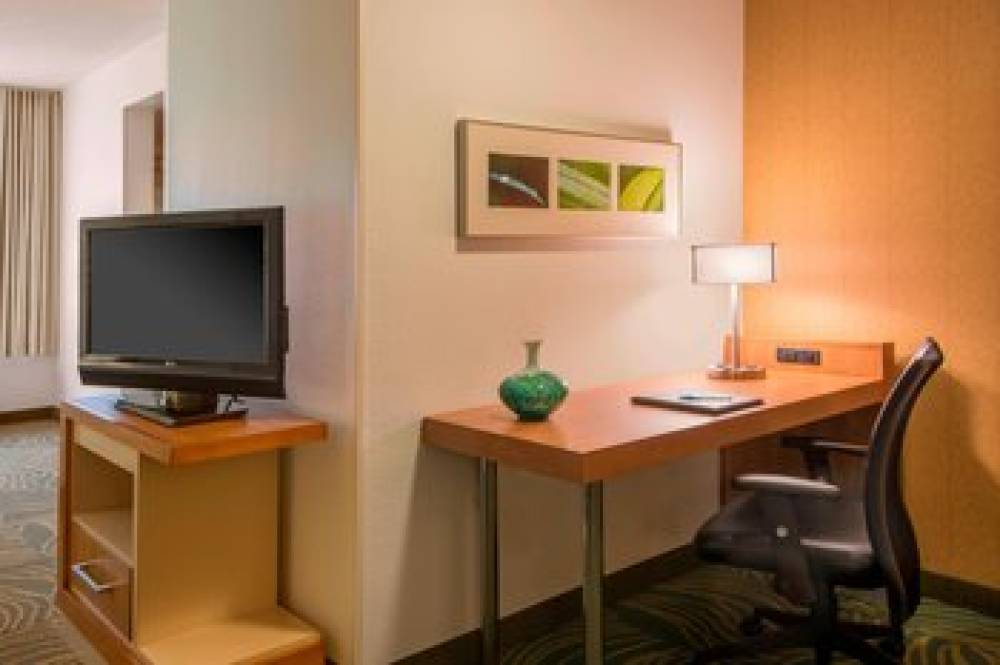 THE BEACON CHARLOTTE AIRPORT BY IHG 9