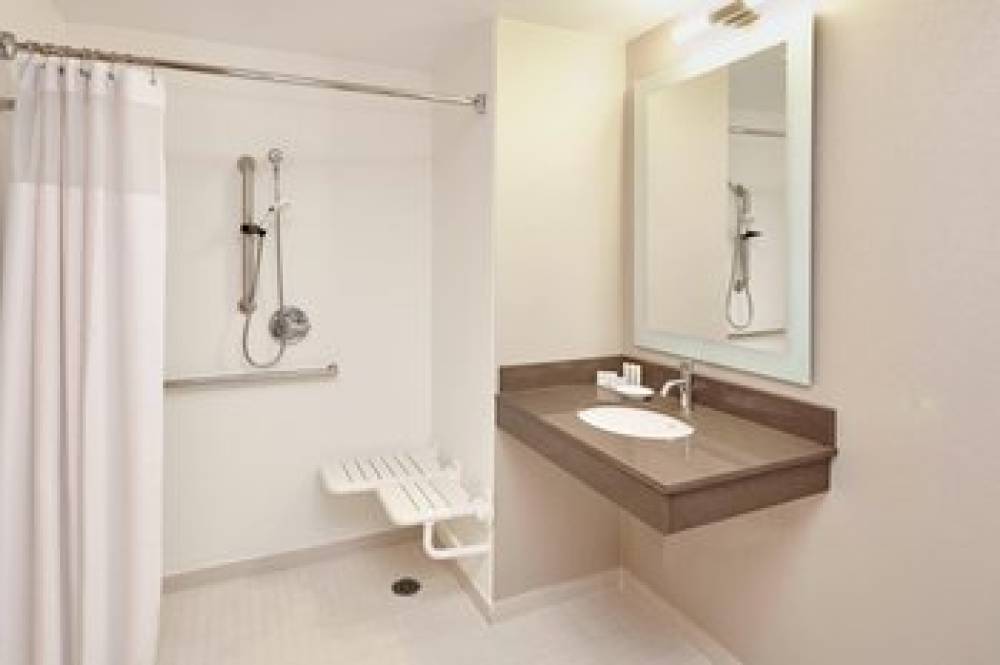SpringHill Suites By Marriott Chicago Schaumburg Woodfield Mall 8
