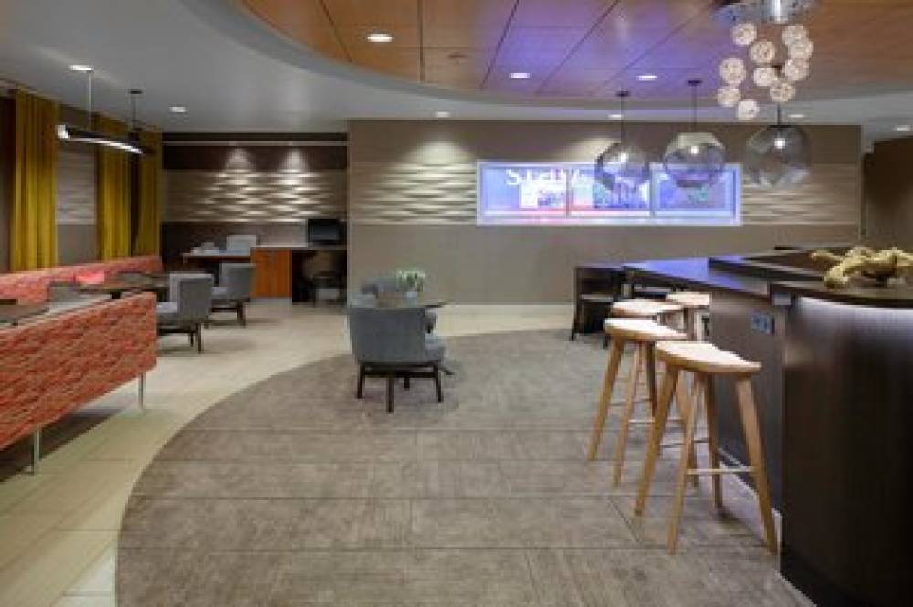 SpringHill Suites By Marriott Cincinnati North-Forest Park 5