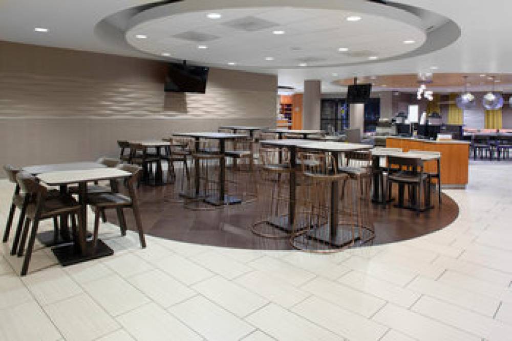SpringHill Suites By Marriott Cincinnati North-Forest Park 6