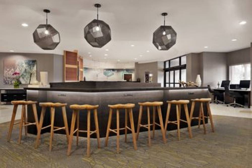 SpringHill Suites By Marriott Dulles Airport 8