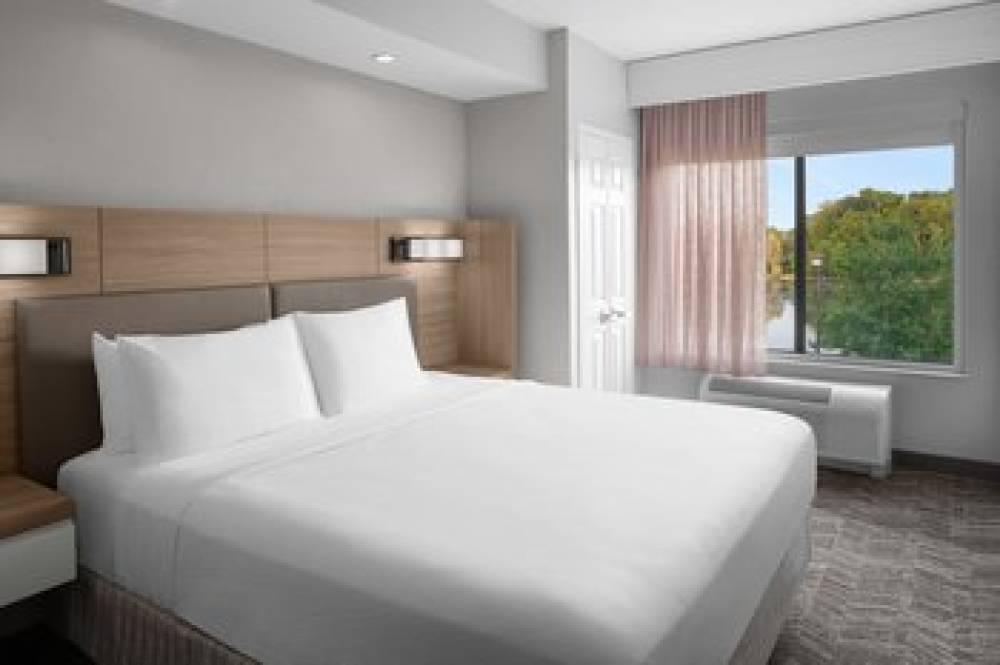 SpringHill Suites By Marriott Grand Rapids Airport Southeast 3