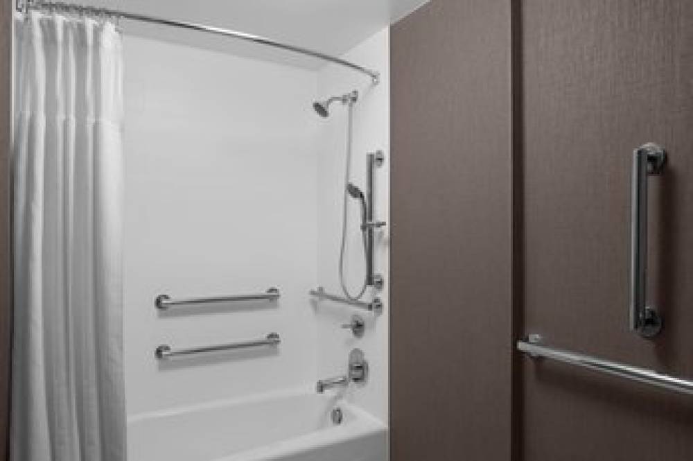 SpringHill Suites By Marriott Grand Rapids Airport Southeast 7