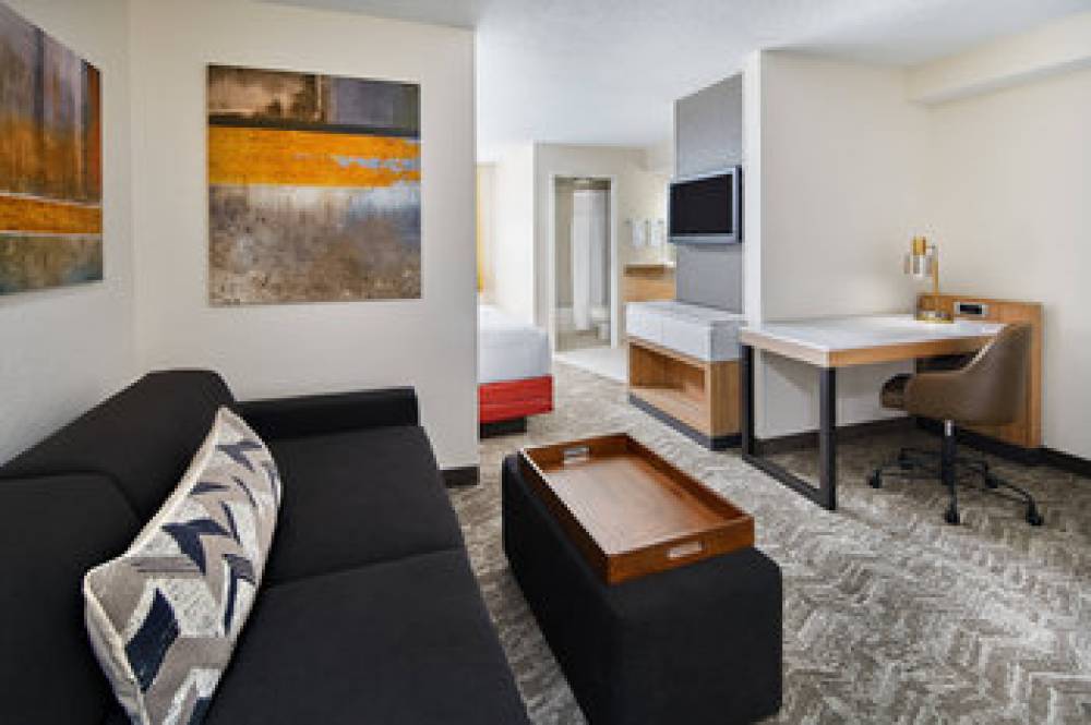 SpringHill Suites By Marriott Houston Hobby Airport 2