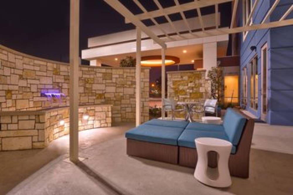 SpringHill Suites By Marriott Houston I-45 North 5