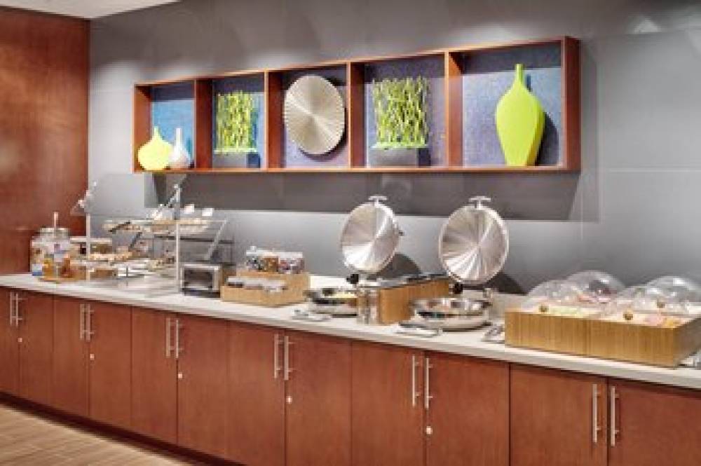 SpringHill Suites By Marriott Houston I-45 North 10