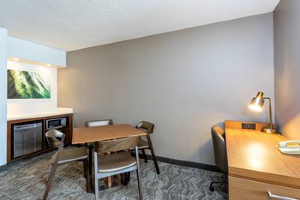 SpringHill Suites By Marriott Miami Airport South 6