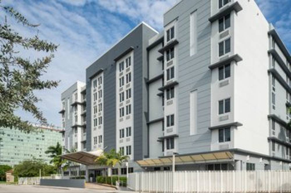 SpringHill Suites By Marriott Miami Downtown Medical Center 2