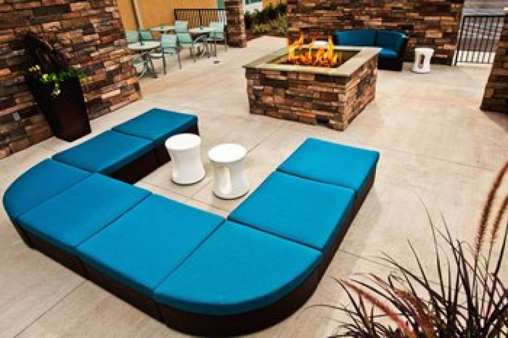 SpringHill Suites By Marriott Mobile 10