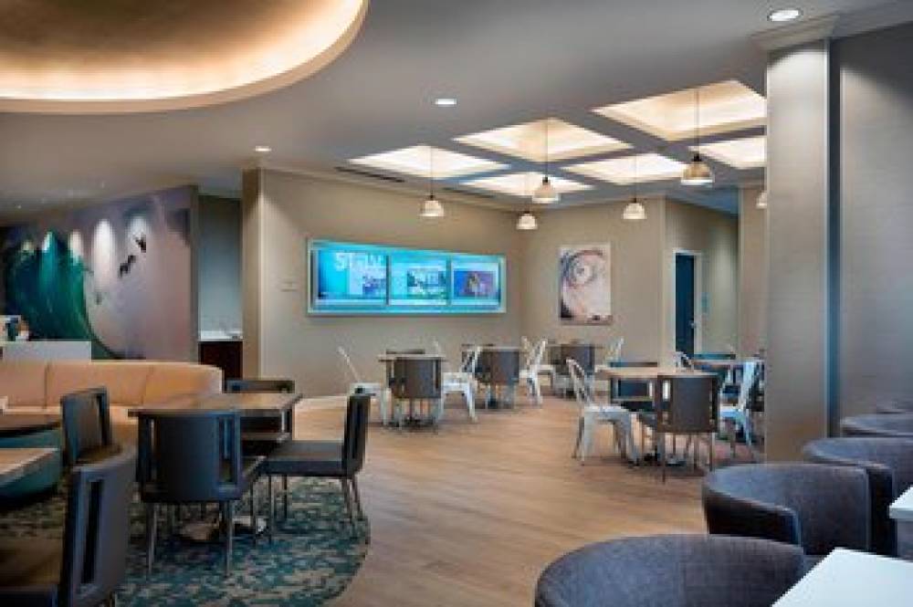 SpringHill Suites By Marriott New Smyrna Becah 8