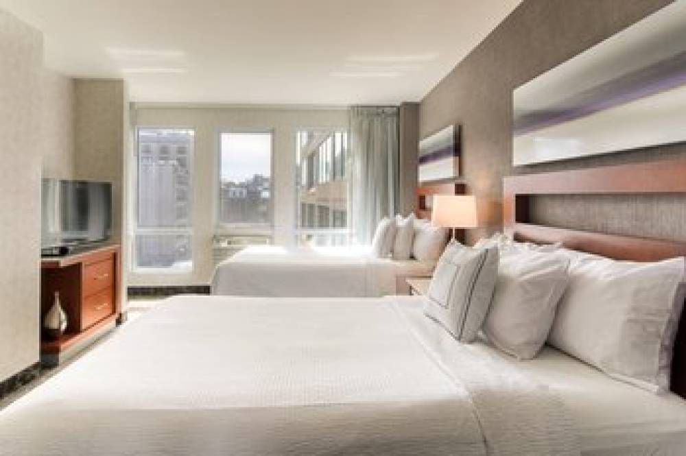 SpringHill Suites By Marriott Old Montreal 4