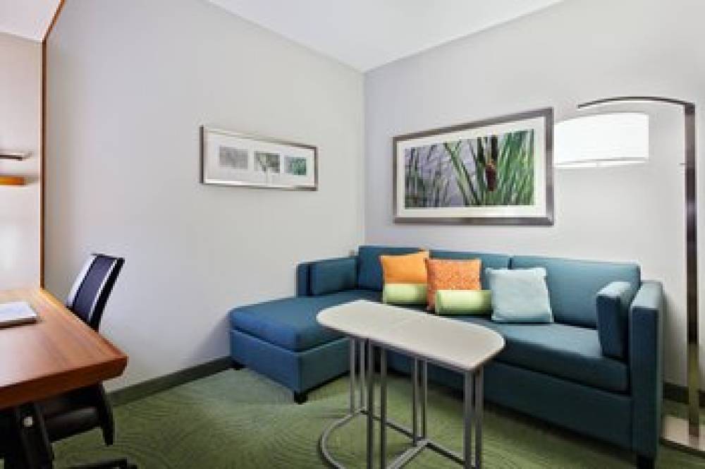 SpringHill Suites By Marriott Pensacola 9