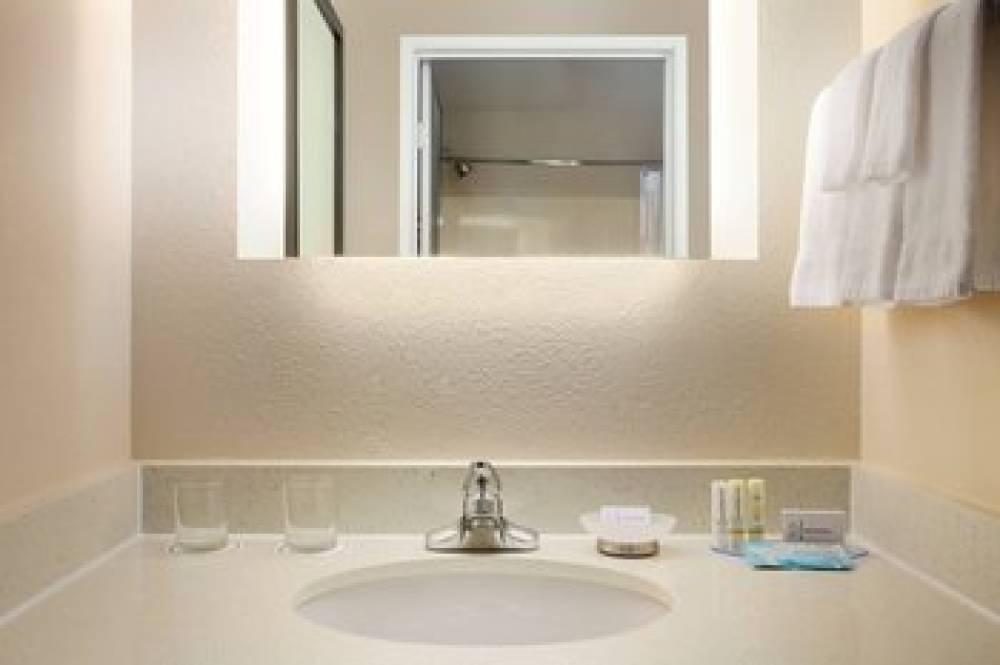 SpringHill Suites By Marriott Phoenix North 9