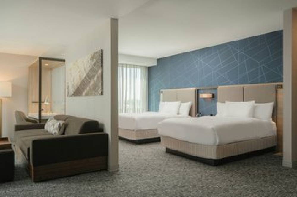 SpringHill Suites By Marriott Tampa Downtown 8