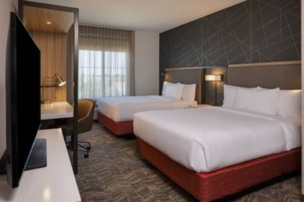 SpringHill Suites By Marriott Turlock 2