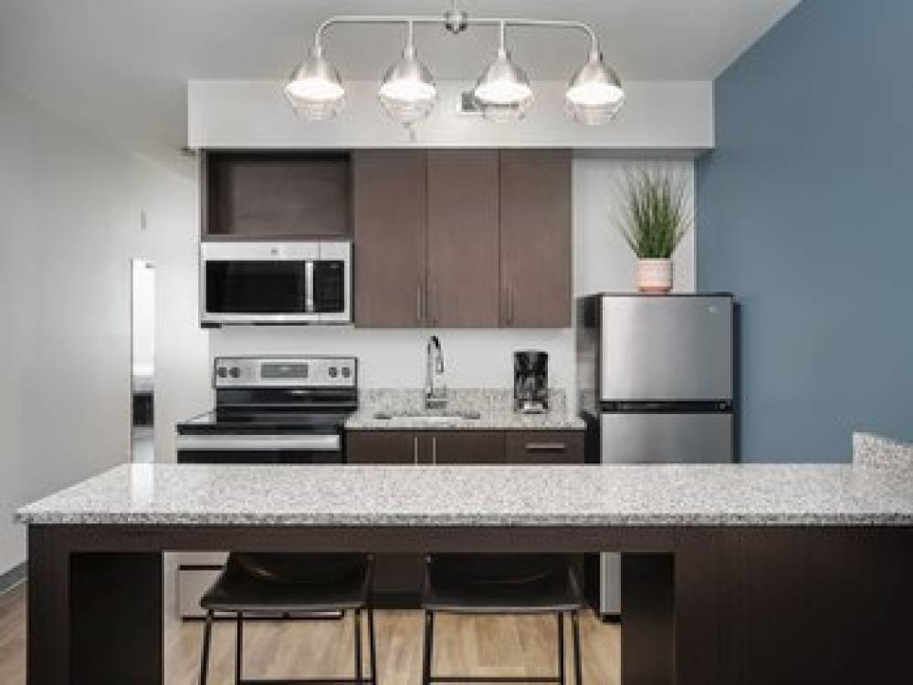 STAYAPT SUITES HARRISBURG 3