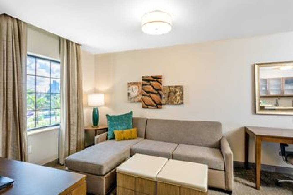 STAYBRIDGE STES AIRPORT WEST 4