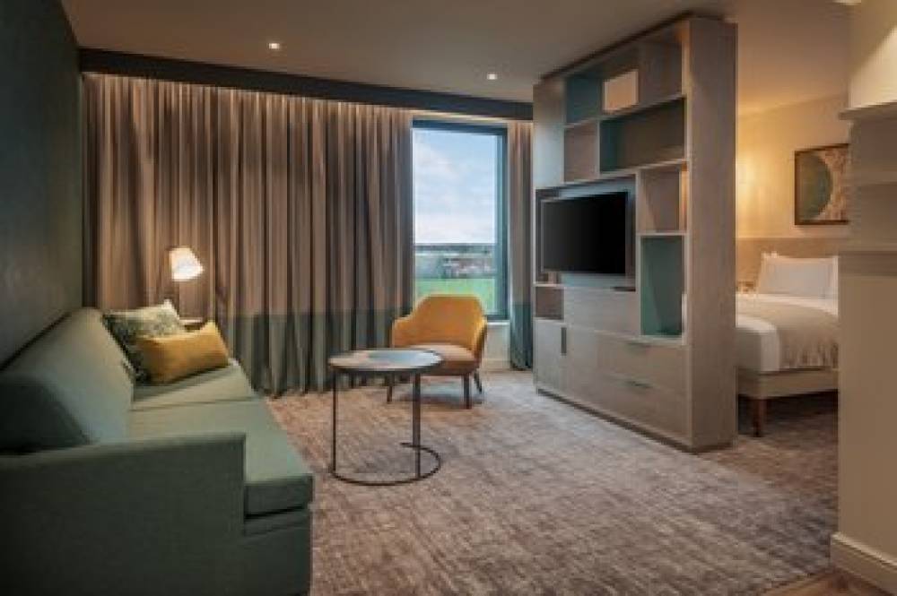 STAYBRIDGE STES BATH ROAD 6