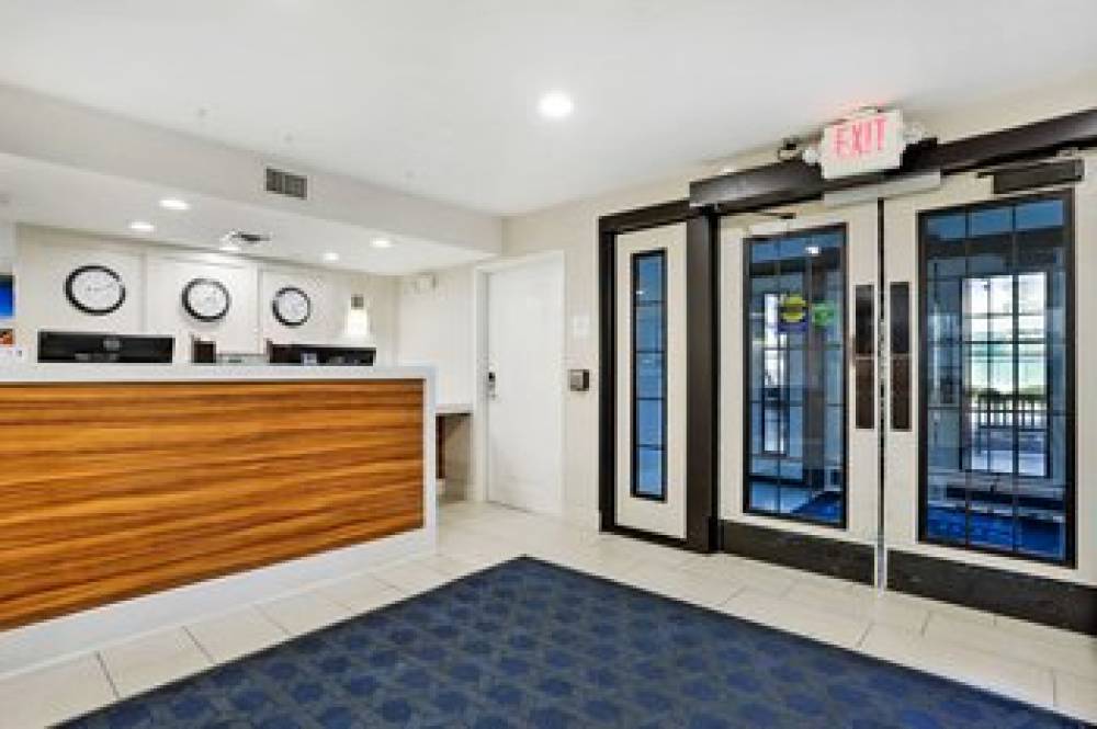 STAYBRIDGE STES COLUMBIA 6