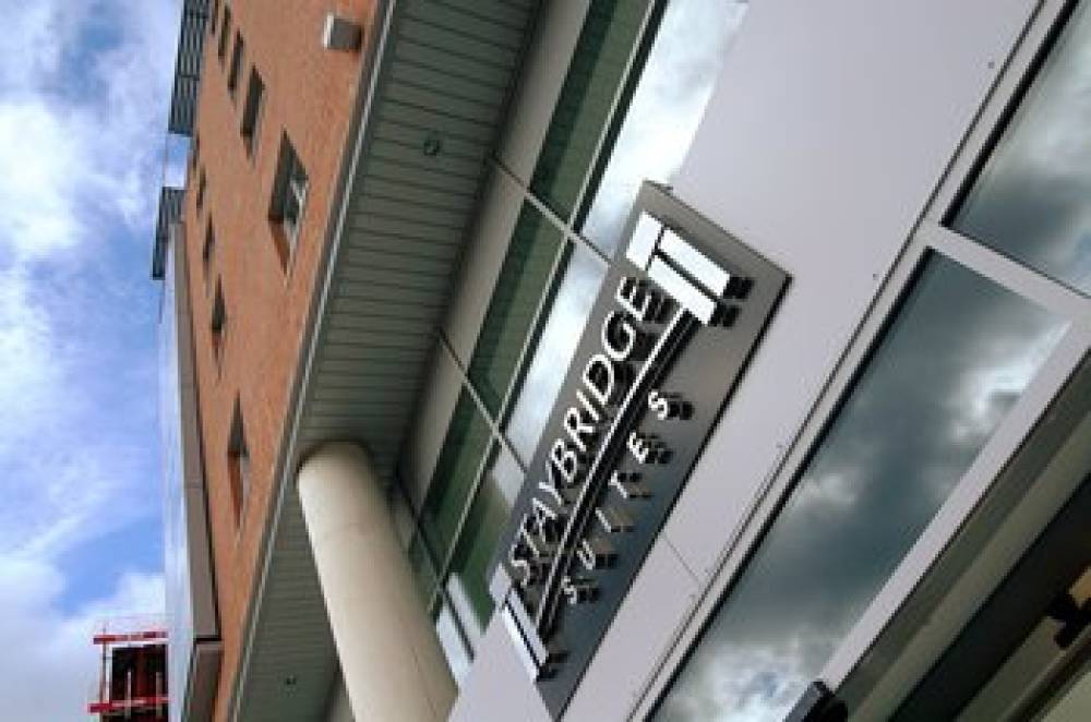 STAYBRIDGE STES COLUMBIA 8