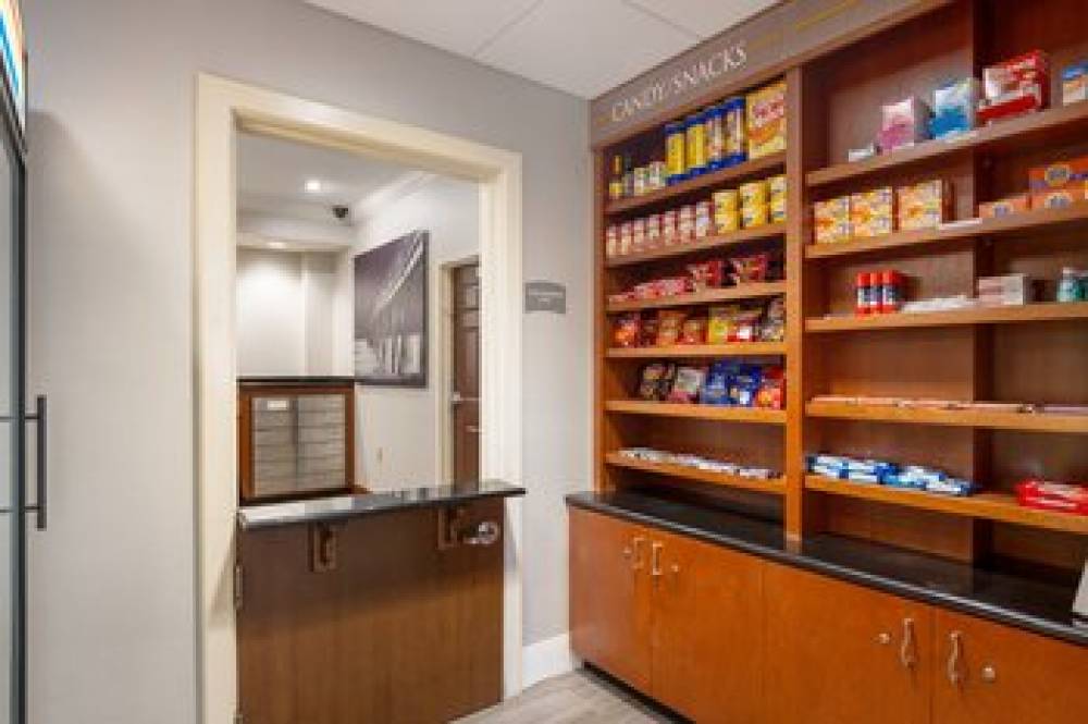 Staybridge Suites CHESAPEAKE - VIRGINIA BEACH 2