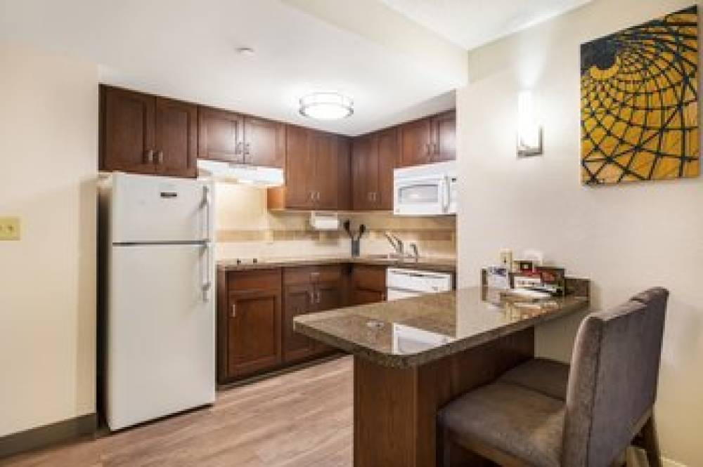 Staybridge Suites CHESAPEAKE - VIRGINIA BEACH 6