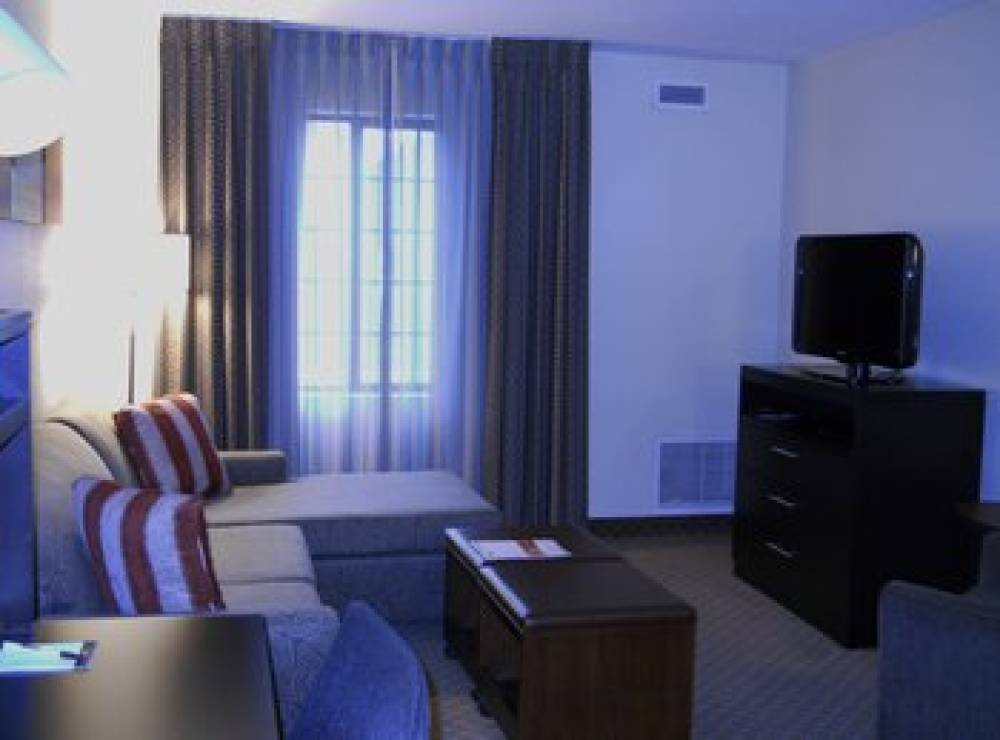 Staybridge Suites COLUMBUS-AIRPORT 2