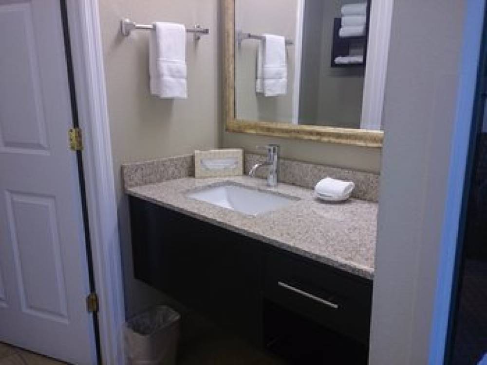 Staybridge Suites COLUMBUS-AIRPORT 3