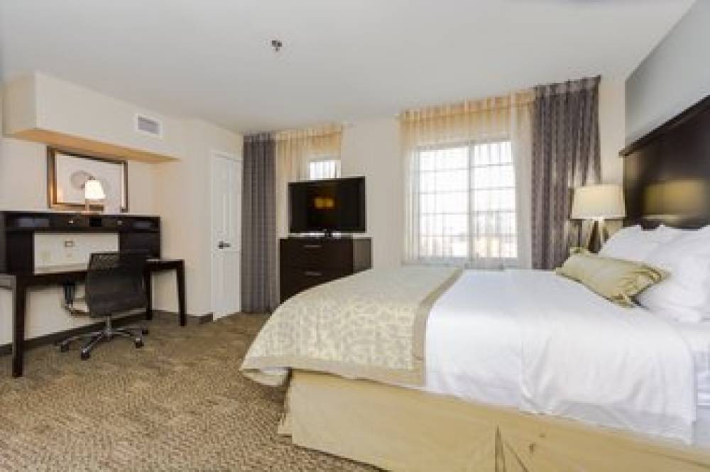 Staybridge Suites GRAND FORKS 3