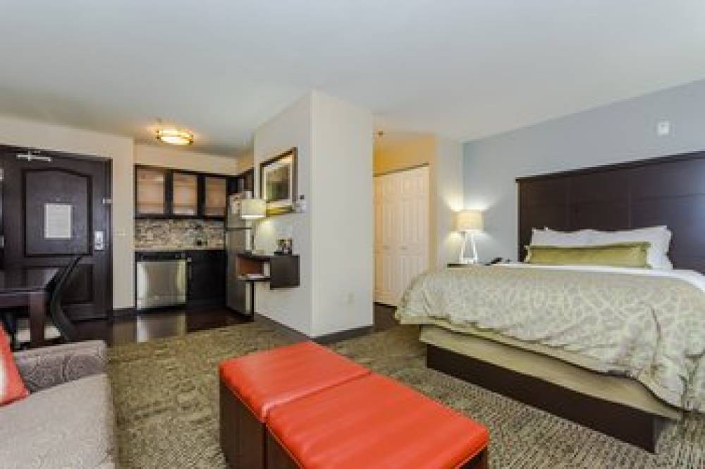 Staybridge Suites GRAND FORKS 5