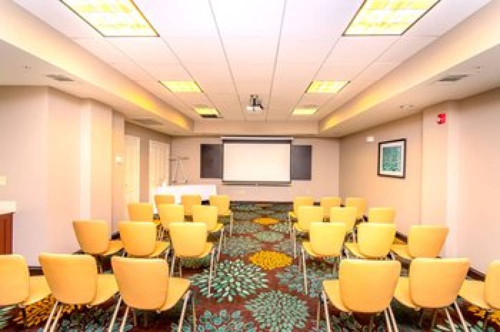 STAYBRIDGE STES IAH BELTWAY 8 9