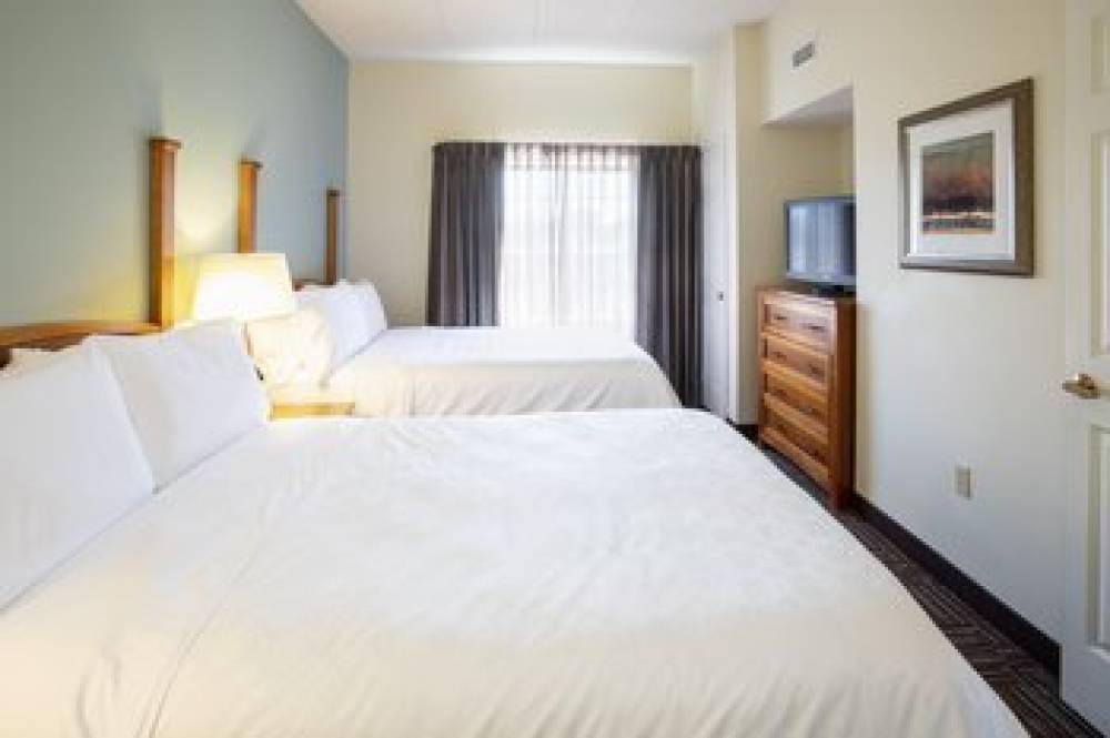 STAYBRIDGE SUITES BLOOMINGTON 8