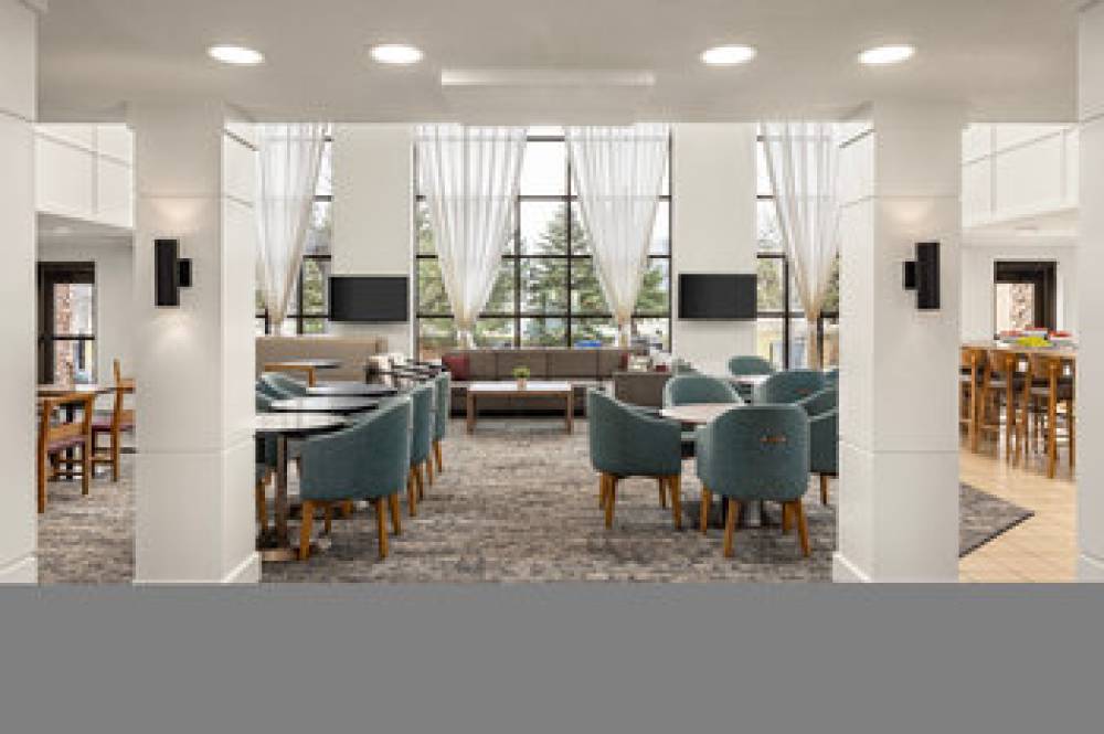 STAYBRIDGE SUITES BLOOMINGTON 1