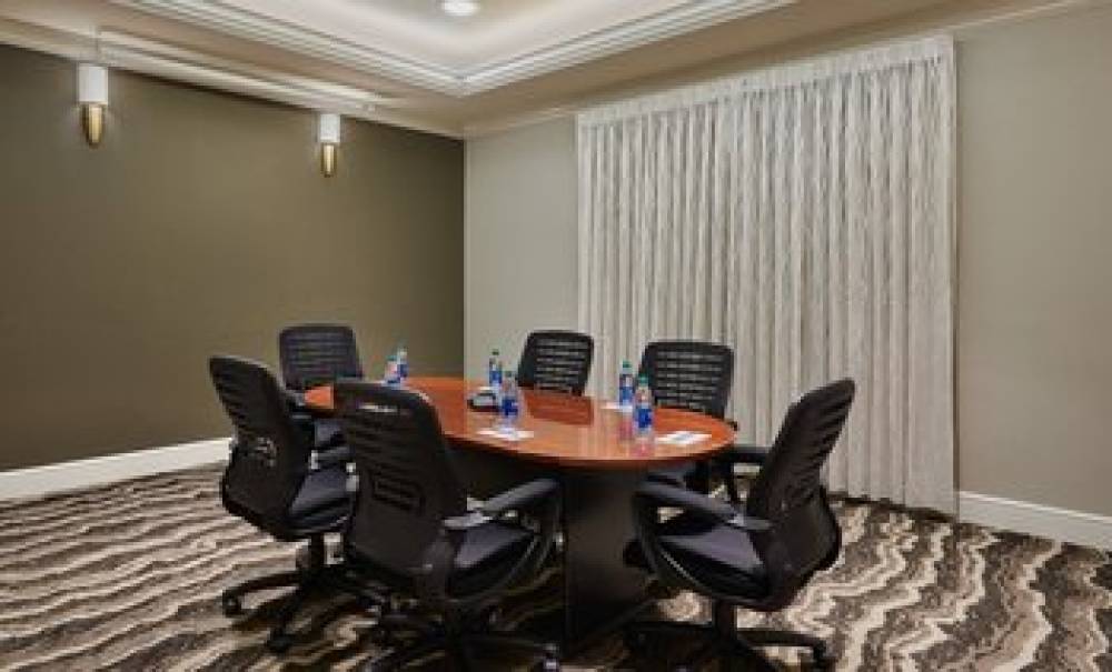 STAYBRIDGE SUITES AIRPORTSOUTH BY I 7