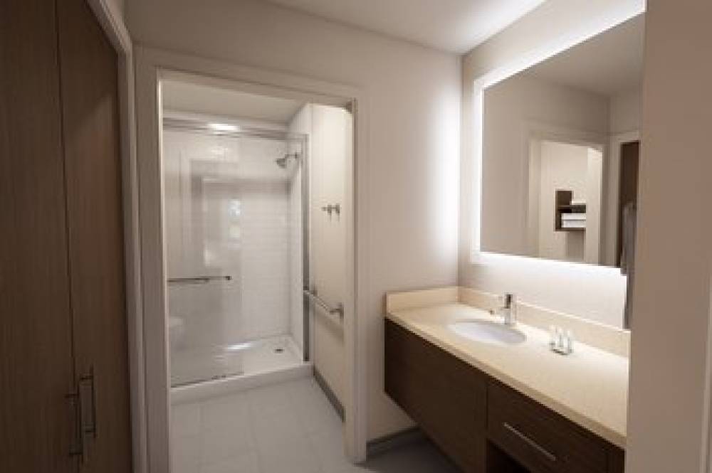 Staybridge Suites STERLING HEIGHTS - DETROIT 7