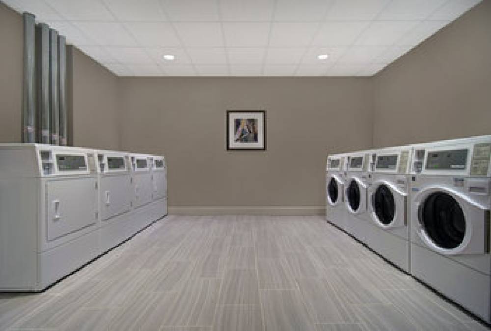 Staybridge Suites STERLING HEIGHTS - DETROIT 5