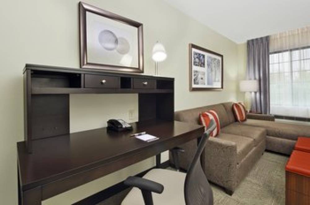 Staybridge Suites TYSONS - MCLEAN 8