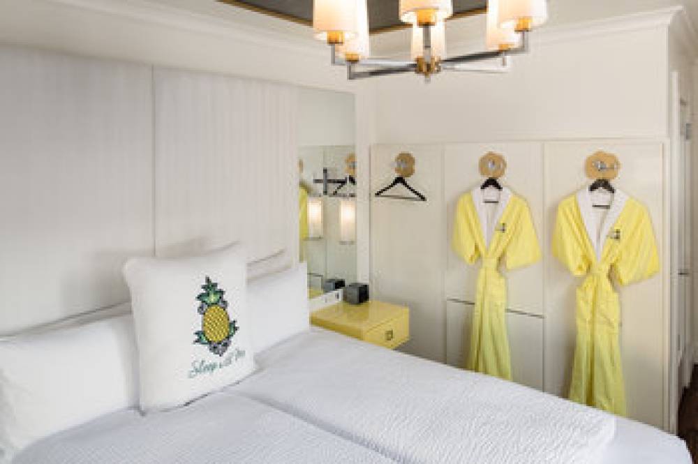 Staypineapple South End 6
